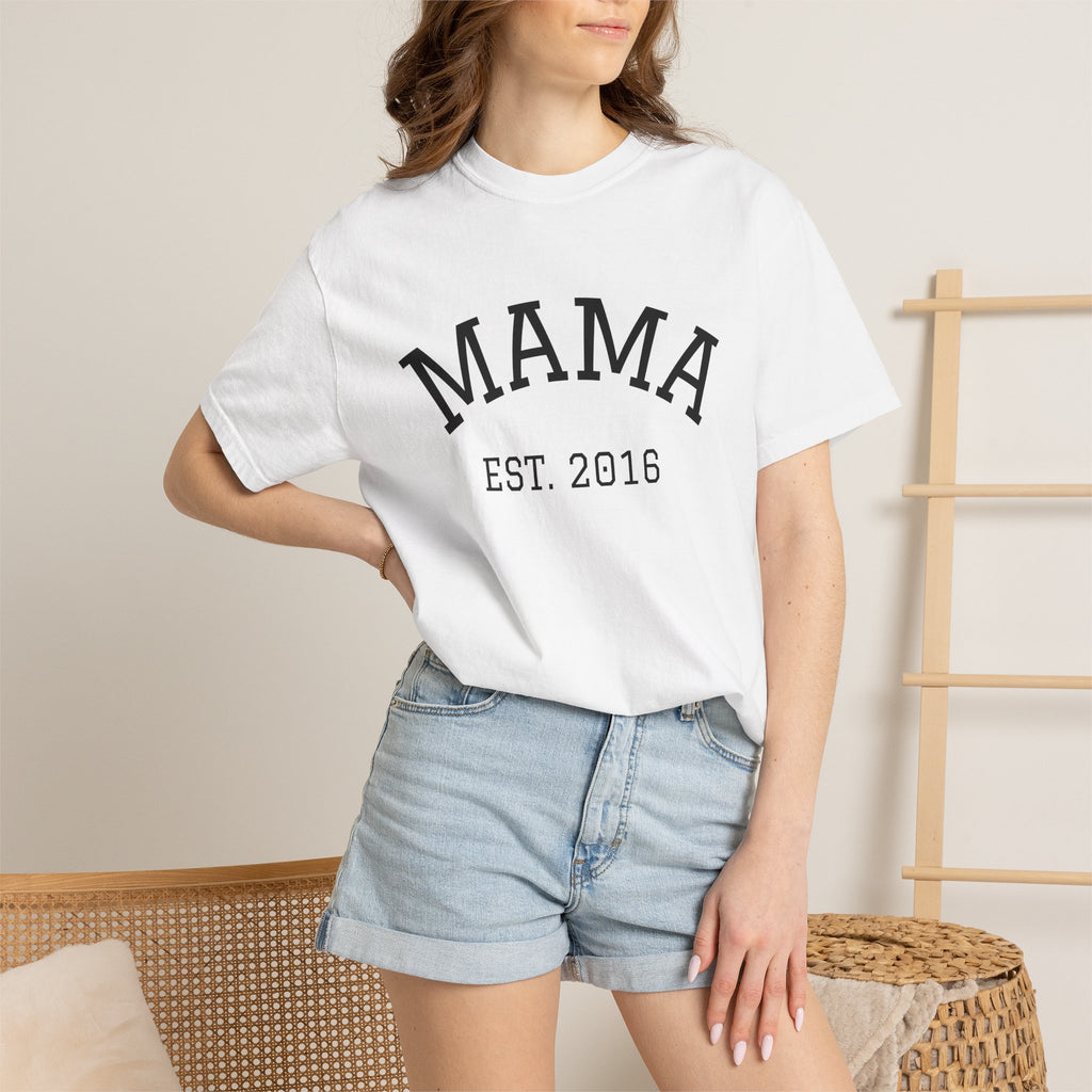 Mama Est. 2016 T-Shirt — Vintage Mom Tee